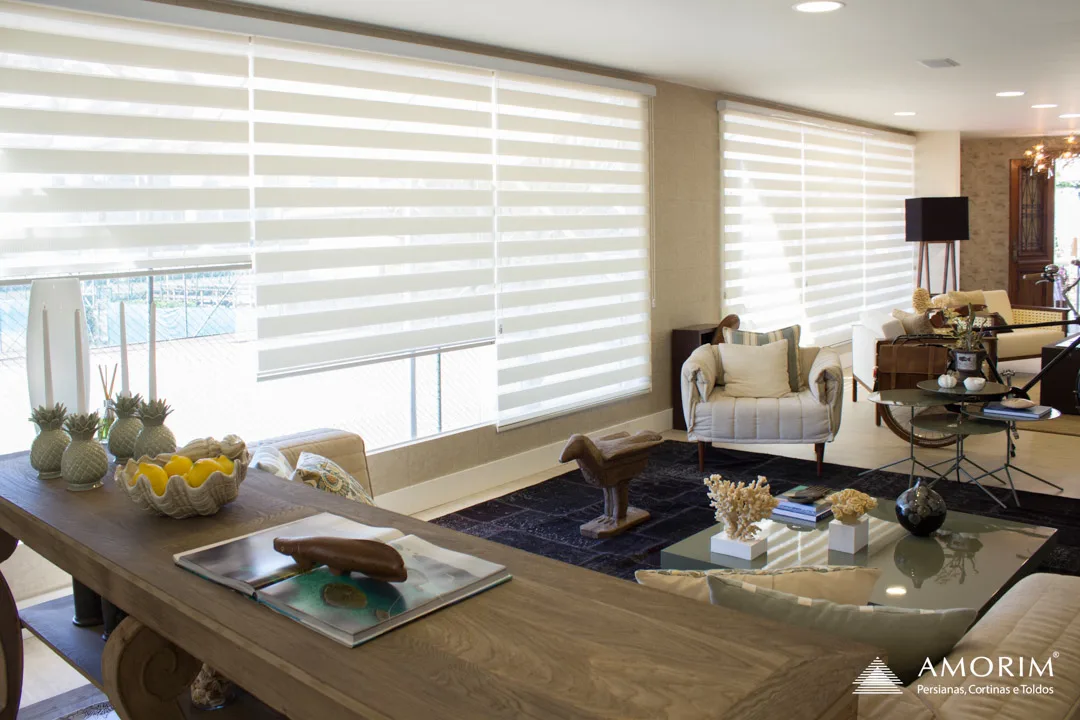 Cortina Stillo Zebra Amorim em living de alto padrão