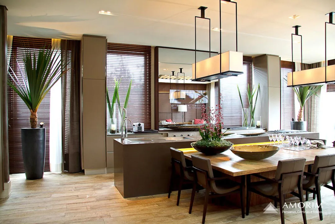 Detalhe lâminas de madeira — persiana Amorim