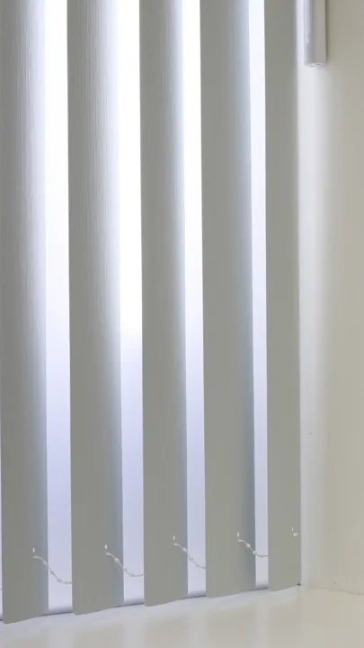 Detalhe persiana vertical