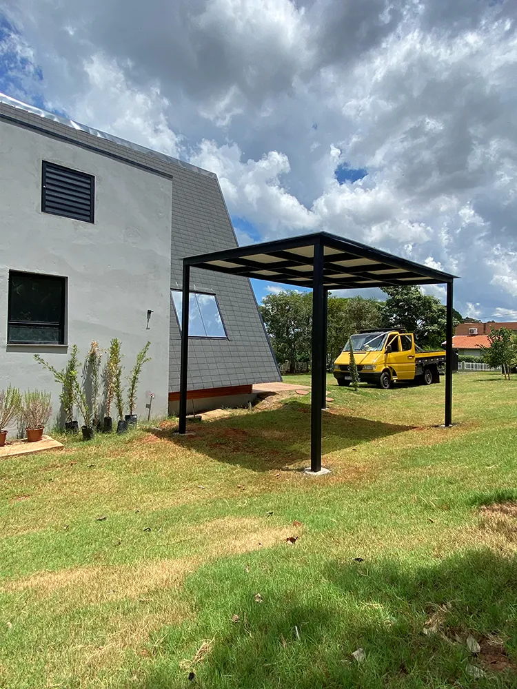 Integração serralheria e marcenaria — Grupo Adriel em Avaré